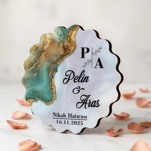 Tasarım Şeker 50 Adet Epoksi-Mermer Görünümlü Kişiye Özel Ahşap Magnet – Zümrüt Yeşil - Nikah & Düğün Hediyeliği