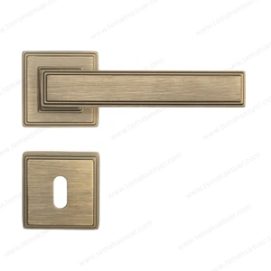 Assos Rozetli Kapı Kolu Antik Renk Oda Rozetli