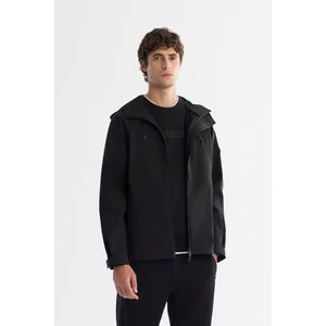 Avva Erkek Siyah Kapüşonlu Su İtici Rüzgar Geçirmez Mıknatıs Kapama Mevsimlik Mont A42Y6083