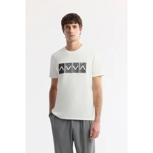 Avva Erkek Ekru Bisiklet Yaka Baskılı Bi-Stretch İnterlok Regular Fit T-Shirt A51Y1092