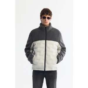 Avva Erkek Gri Dik Yaka Su İtici Rüzgar Geçirmez Elyaf Şişme Peluş Comfort Fit Mont A42Y6017