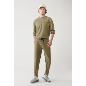Avva Erkek Haki Beli Lastikli Bağcıklı Fermuar Paçalı Soft Touch Regular Fit Eşofman Altı A41Y3401