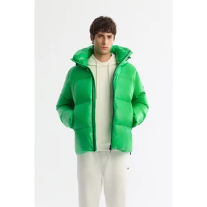 Avva Erkek Yeşil Kapüşonlu Kaz Tüyü Su İtici Rüzgar Geçirmez -20°C Dayanıklı Şişme Mont A42Y6182