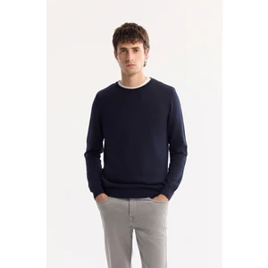 Avva Erkek Lacivert Bisiklet Yaka Yün Karışımlı Triko Regular Fit Kazak B005013