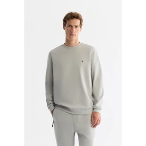 Avva Erkek Gri Bisiklet Yaka Esnek Yumuşak Doku İnterlok Kumaş Basic Regular Fit Sweatshirt B001100