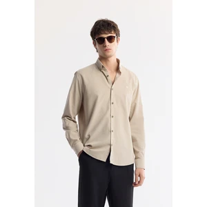 Avva Erkek Bej Düğmeli Yaka %100 Pamuk Soft Touch Kadife Regular Fit Gömlek B002032