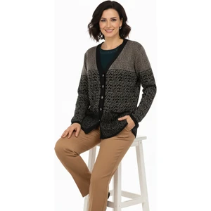 Kadın Kışlık Motifli Çift Cepli Önü Düğmeli Normal Kesim Likralı Yünlü Dokuma Kumaş Anne Hırka