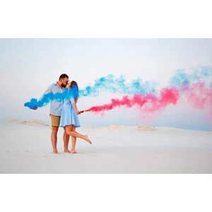 Kırmızı Renk . Mavi Duman 1 Adet