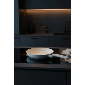 Swiss Crystal Light Grey Tava 20 cm