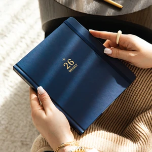 2026 Dikey Haftalık Ajanda 12 Aylık Sert Kapak 18X20 cm - Lacivert