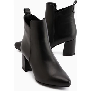 Julia Hakiki Deri Siyah Topuklu Kadın Bot