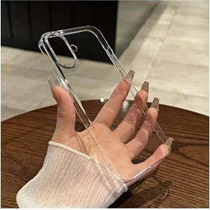 Pirok Store iPhone 16 Uyumlu Şeffaf Sararmaz Mika Sert Ince Hafif Telefon Kılıfı – Darbe ve Çizilmelere Karşı Koruma