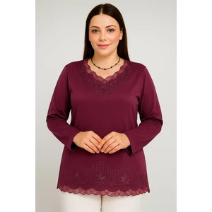 Rahat Kesim V Yaka Etek Ucu Tül Inci Işlemeli Mürdüm Anne Penye Bluz