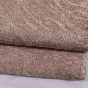 Koltuk Çekyat Örtüsü – Kaymaz Tabanlı Süngerli Kadife Kumaş Cappuccino Rengi Gofraj Baskı