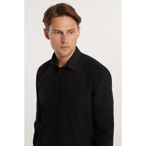 Modern Slim Fit Uzun Kollu Pamuklu Kolay Ütü Erkek Siyah Gömlek