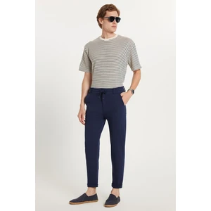 Erkek Slim Fit Pamuklu Beli Bağlamalı Yan Cepli Katlamalı Paça Jogger Lacivert Pantolon