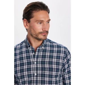 Erkek Regular Fit Klasik Kesim Düğmeli Yaka Küçük Kareli Pamuklu Gömlek