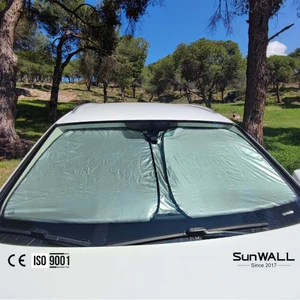 Titanyum Gümüş Oto Güneşlik Ölçüsü 142 x 80 cm Orta Boy