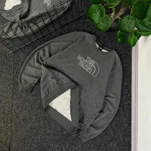 The North Face Antrasit Gri Yanları Şeritli Sweatshirt