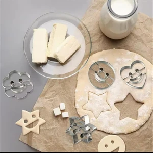 2 Adet Paslanmaz Çelik Kurabiye Kalıbı Güleryüz Kurabiye Kalıbı Seti Pasta Dekorasyon Kalıbı