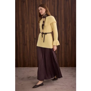 Yaka Detaylı Kazak Soft Sarı