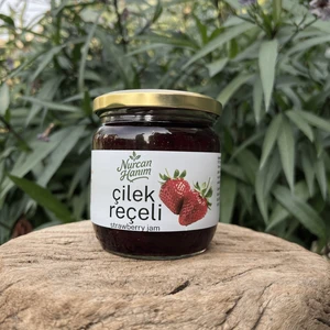 Çilek Reçeli
