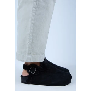 (Holly 2 Kürklü) Kadın Hakiki Deri Kemerli Tokalı Sabo Siyah Sandalet