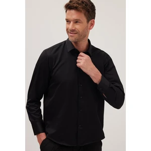 Erkek Regular Fit Klasik Kesim Pamuklu Düz Siyah Gömlek