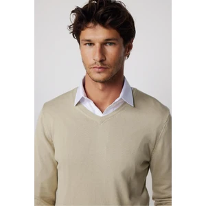 Erkek Standart Fit Normal Kesim V Yaka Pamuklu Taş Rengi Triko Kazak