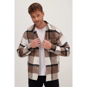 Erkek Relax Fit Rahat Kesim Spor Yaka Kareli Flotalı Cep Kışlık Gömlek