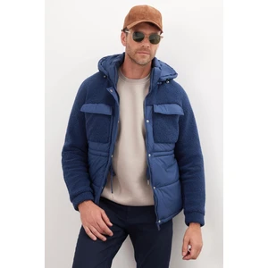 Erkek Regular Fit Klasik Kesim Kapüşonlu Fermuarlı Çıtçıt Kapamalı Lacivert Mont