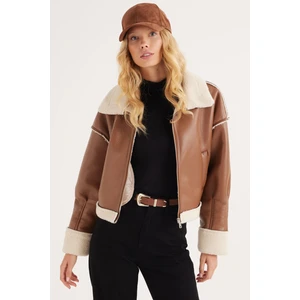 Kadın Regular Fit Klasik Kesim İçi Kürklü Kol Detaylı Taba Deri Mont