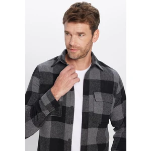 Erkek Slim Fit Dar Kesim Oduncu Çift Cep Kapaklı Kareli Kışlık Gömlek