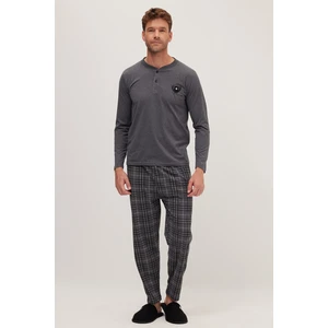 Erkek Regular Fit Pamuklu Düğmeli Yaka Beli Lastikli Desenli Gri Pijama Takımı