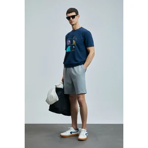 Funky Modern Grafik T- Shirt