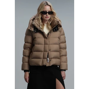 Rose Kaz Tüyü Kadın Mont