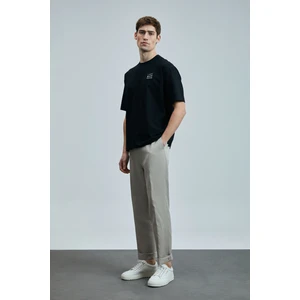 Mask Modern Grafik T- Shirt Siyah