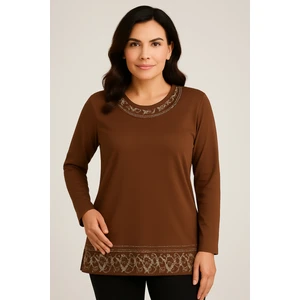 Rahat Kesim Yuvarlak Yaka Taş Işlemeli Kadın Anne Penye Bluz