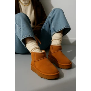 Hug Kadın Kalın Taban İçi Tüylü Günlük Mini Yarım Bot