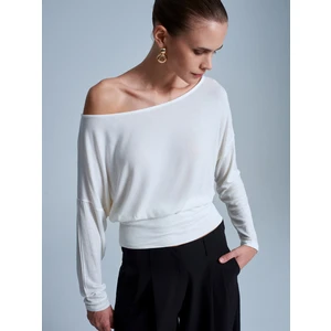 32306 Yün Karışımlı Tek Omuz Top-Ekru