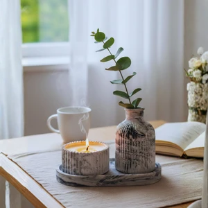 Nevhan Sanat Mermer Desenli Vazo & Mumluk Seti – Oval Tepsili (3 Parça)