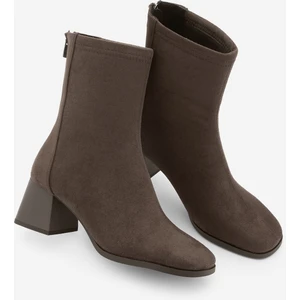 Kadın Topuklu Bot Küt Burun Arkadan Fermuarlı Nayis Kahve Süet