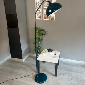 Deniz Yeşili Lambader Hareketli Başlık Modern Dekoratif Oturma Odası Çalışma Odası Zemin Lambası