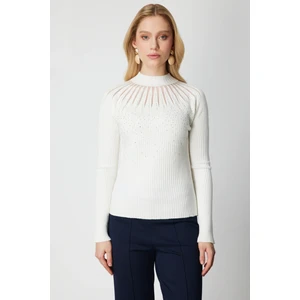 On Triko Önü Taşlı Dik Yaka Triko Kazak 60388-26K