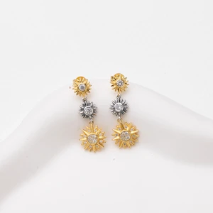 Sallantılı Güneş Küpe