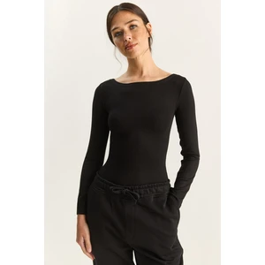 Kadın Cotton Kayık Yaka Bluz