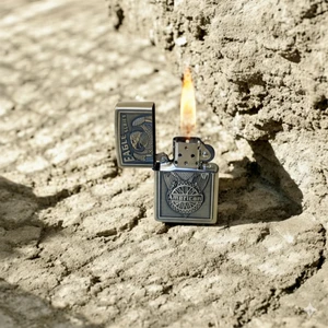 Zippo Benzinli Kabartma Çakmak Eagle Series