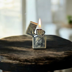 Zippo Benzinli Kabartma Çakmak Eski Gemi