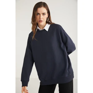 Karıus Kadın Regular Fit %100 Organik Pamuklu Içi Polarlı Yuvarlak Yaka Lacivert Sweatshirt