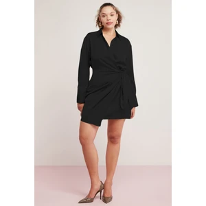 Dıone Kadın Floş Viskon Saten Asimetrik Kesim Bağlamalı Kısa Siyah Büyük Beden Elbise